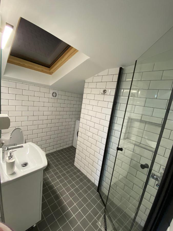 Apartament La Sika Orsova Ngoại thất bức ảnh