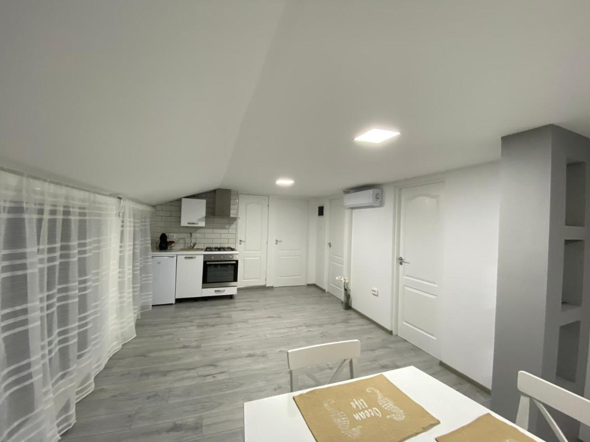 Apartament La Sika Orsova Ngoại thất bức ảnh